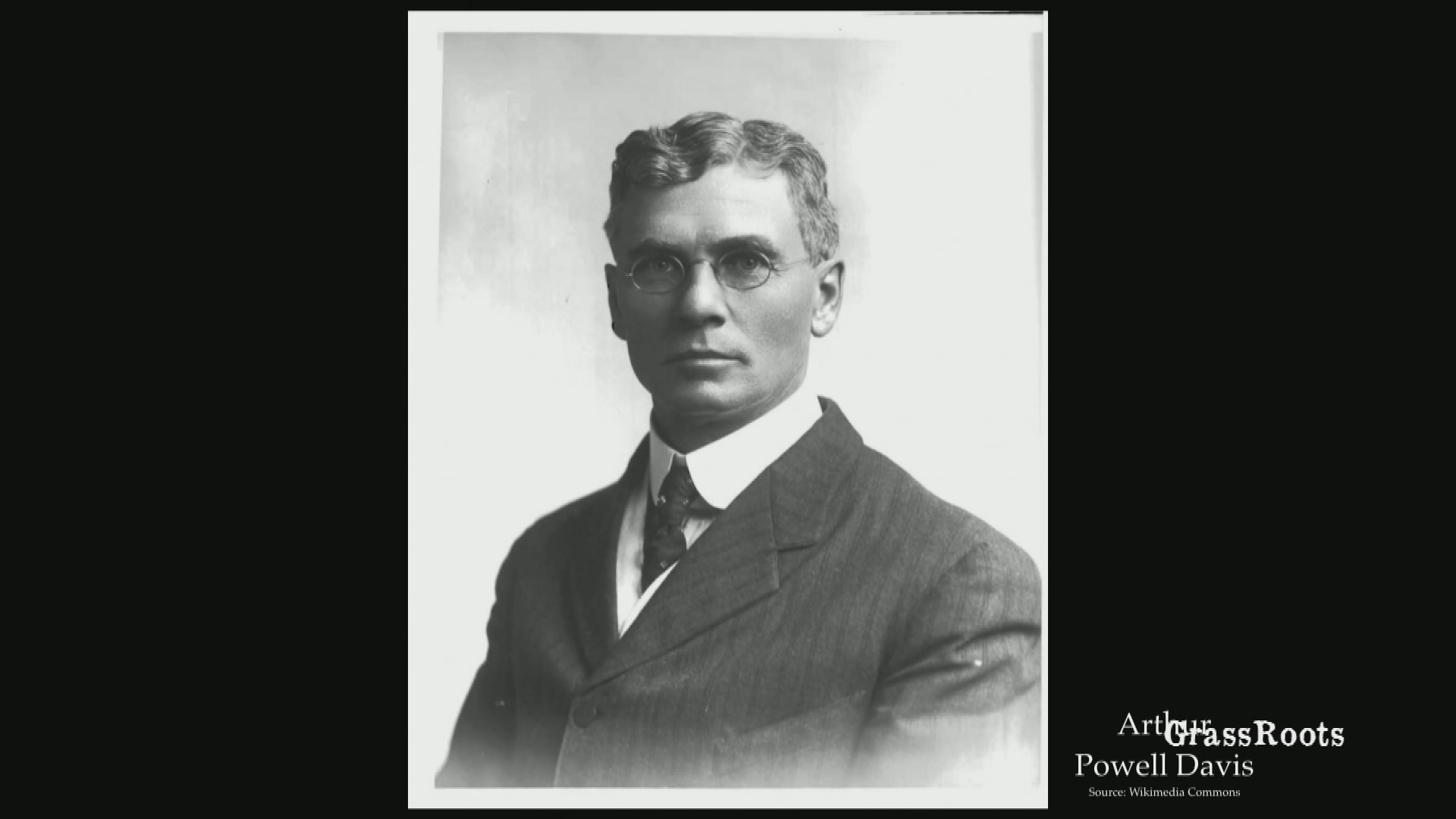 Naturalist Nights: "Colorado River History" with Sara Porterfield