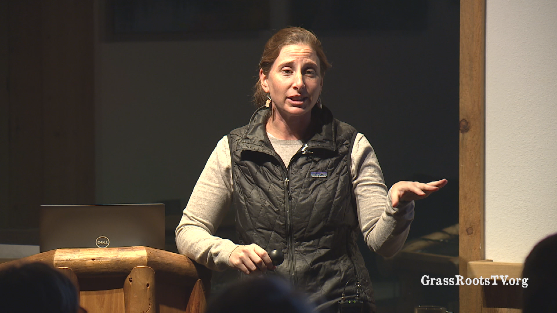 Thumbnail image for Naturalist Nights - "Divas in the Treetops: When and Why Do Female Birds Sing?" with Lauryn Benedict, Ph.D., University of Northern Colorado